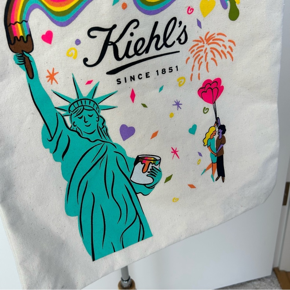 Kiehls New York Canvas Tote Bag - Picture 4 of 13